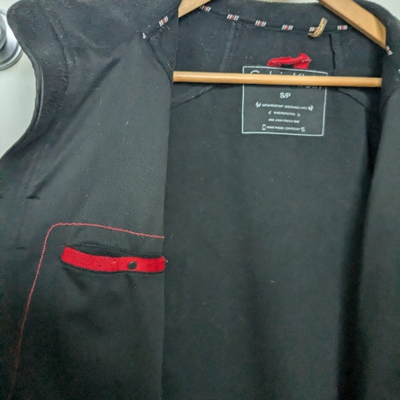 Water resistant, windproof softshell jacket - Picture 3 of 6